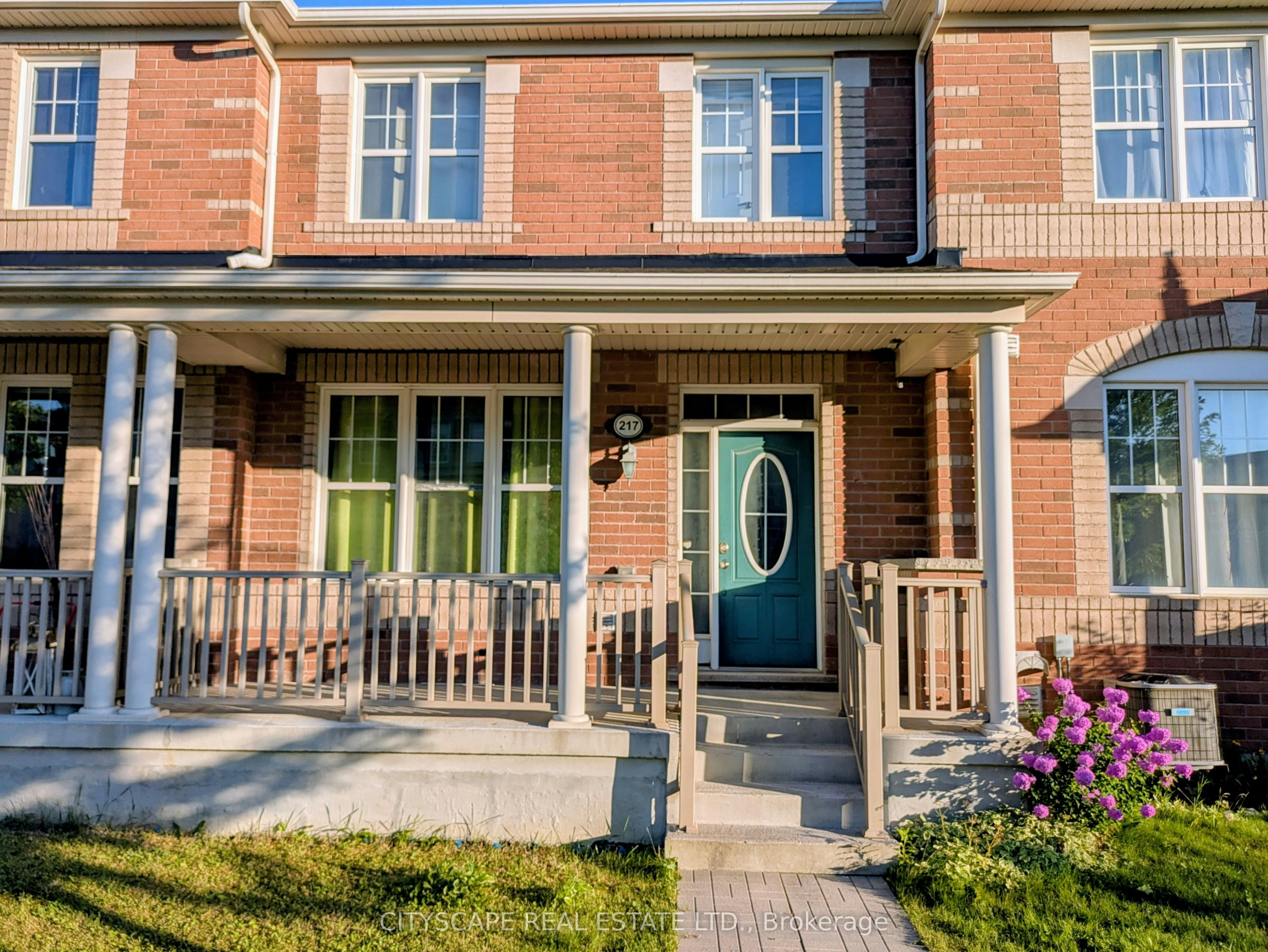 217 Riverlands Avenue, Markham, ON, L6B 0V8 - 2