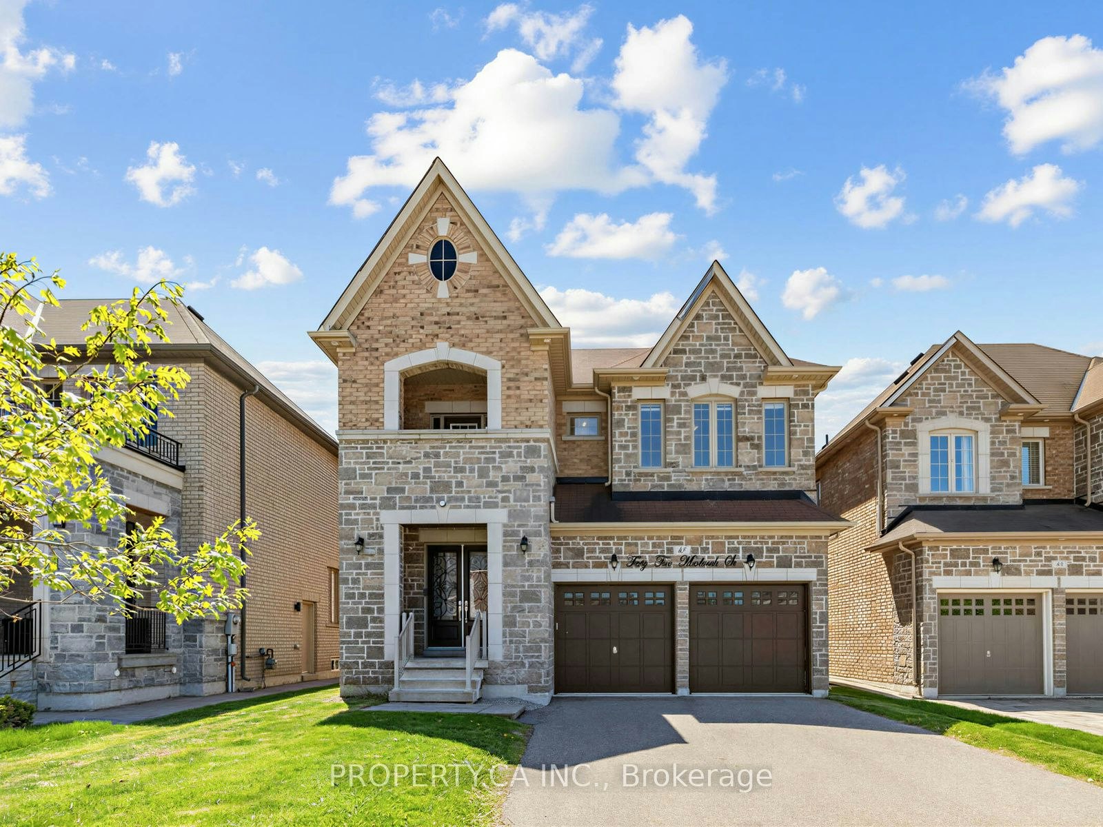 45 Marbrook Street, Richmond Hill, ON, L4C 0Y9 - 2