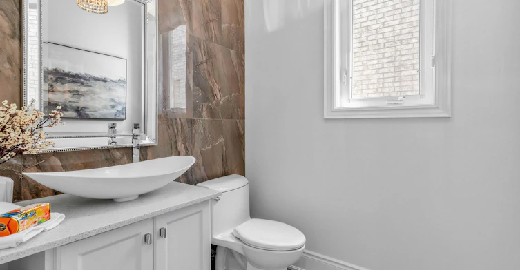 45 Marbrook Street, Richmond Hill, ON, L4C 0Y9 - 4
