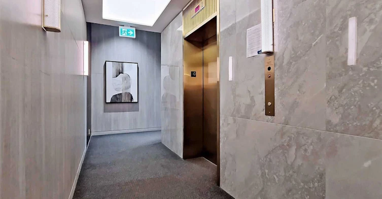 PH05-898 Portage Parkway, Vaughan, ON, L4K 0J7 - 2