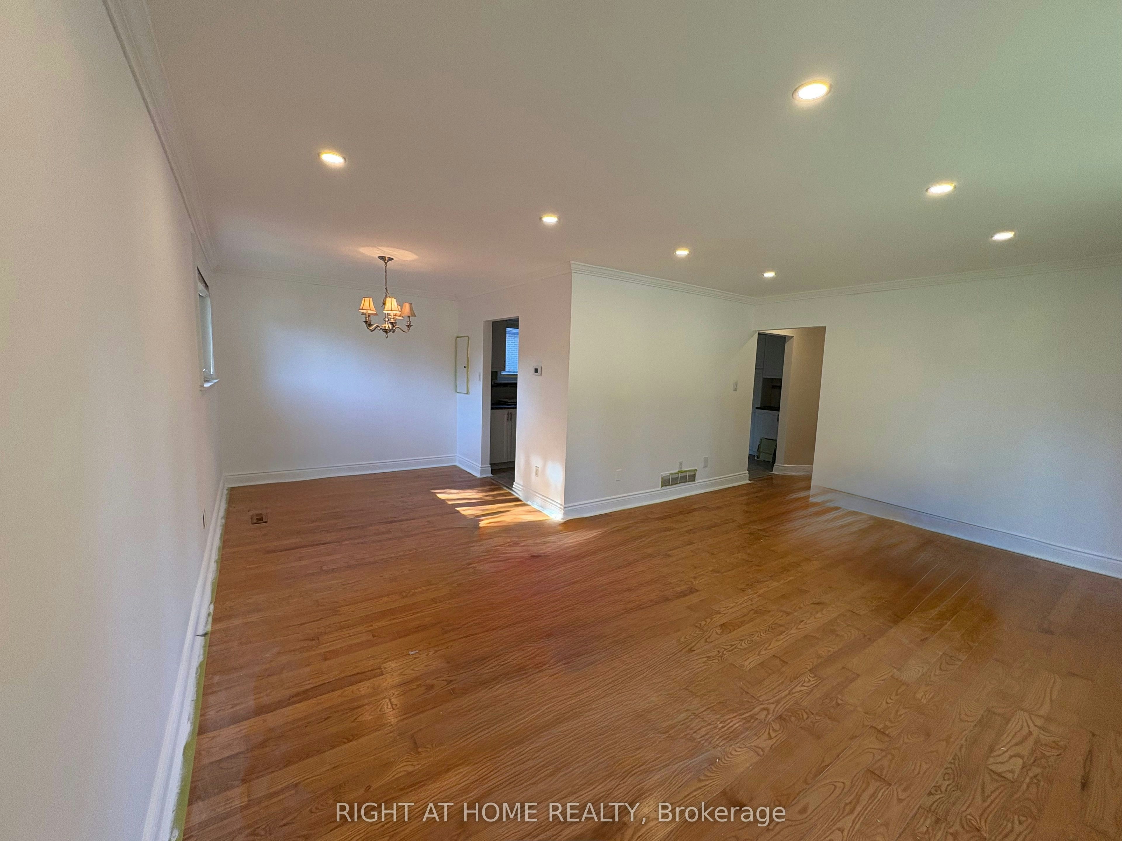 Upper Level-58 Devins Drive, Aurora, ON, L4G 2Z1 - 5