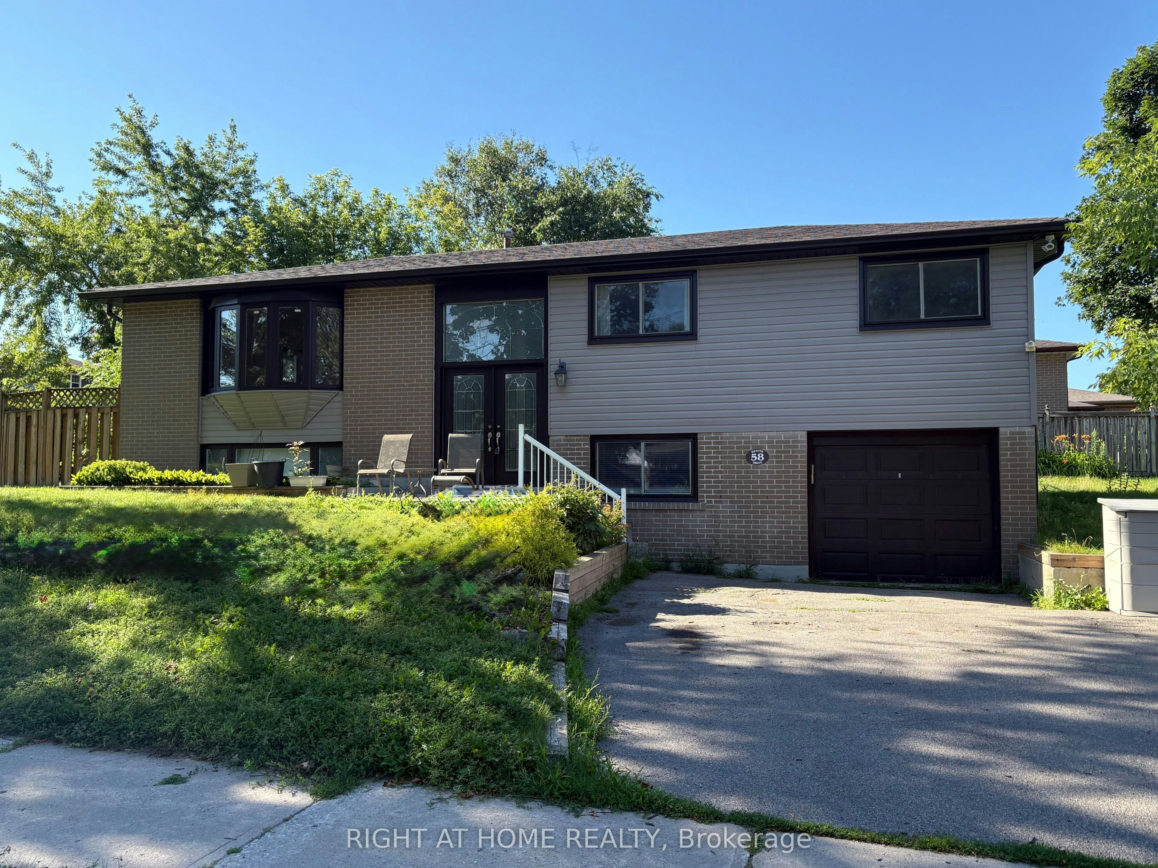 Upper Level-58 Devins Drive, Aurora, ON, L4G 2Z1