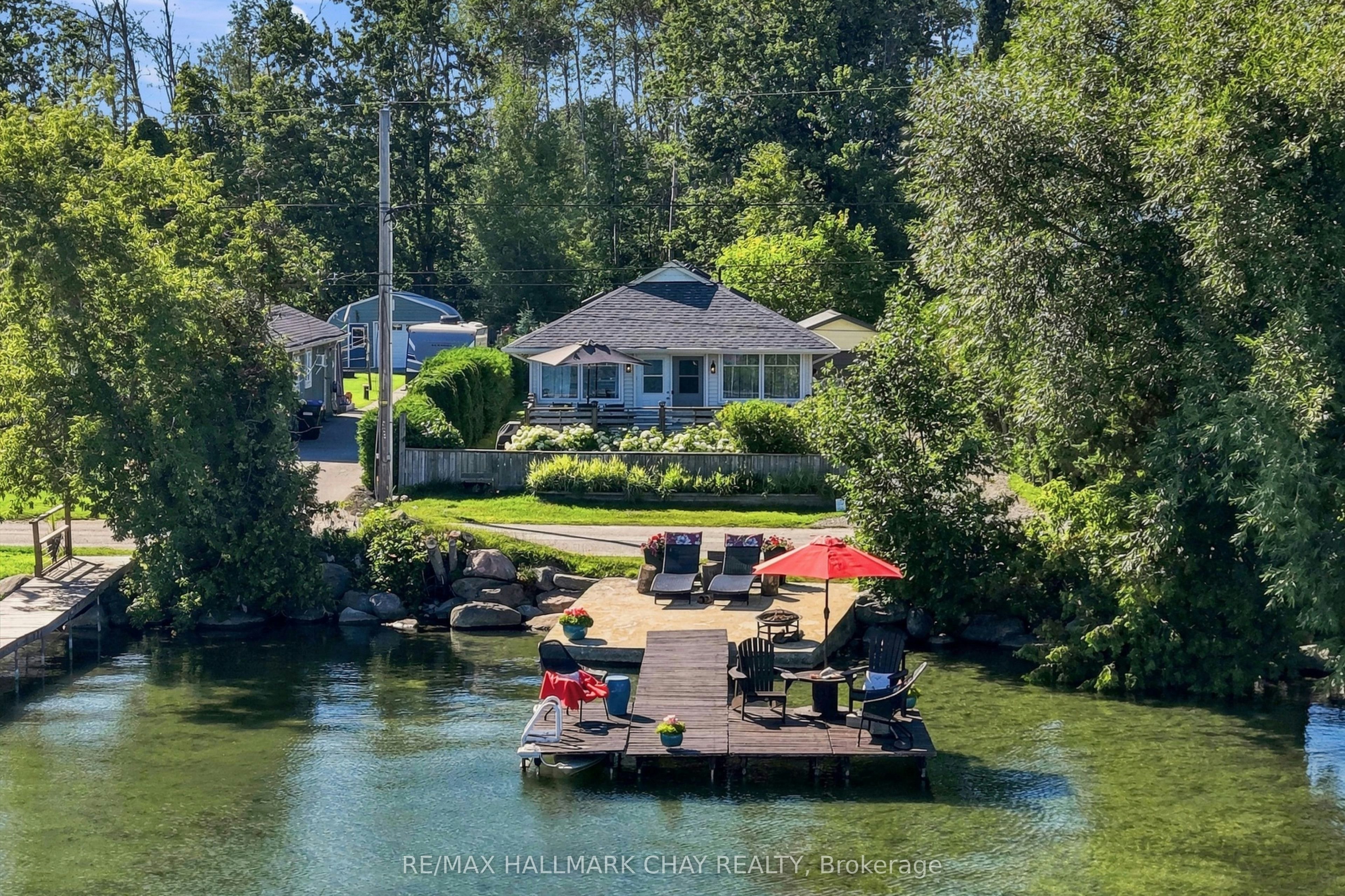 1064 Wisker Avenue, Innisfil, ON, L0L 1W0