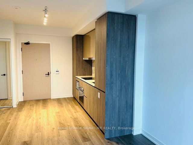 705-8 Interchange Way, Vaughan, ON, L4K 0R2 - 3
