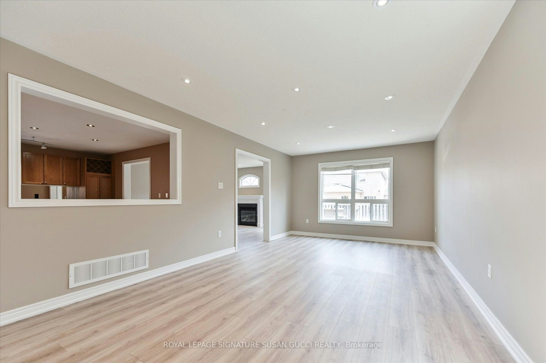 51 Landsdown Crescent, Markham, ON, L6E 1M6 - 5