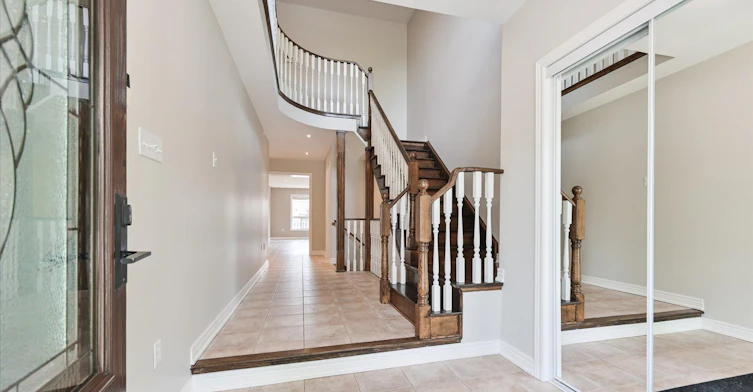 51 Landsdown Crescent, Markham, ON, L6E 1M6 - 2