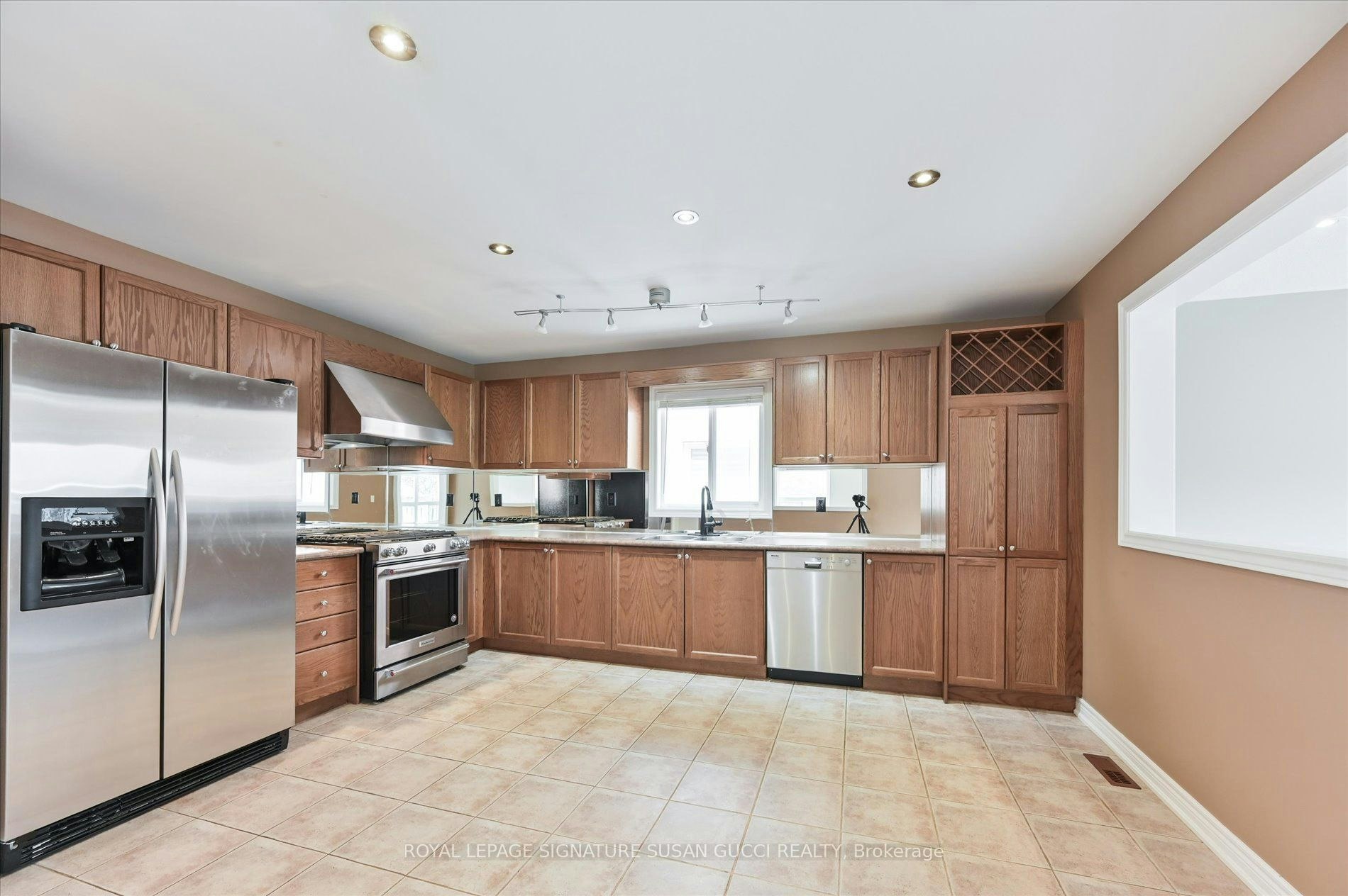 51 Landsdown Crescent, Markham, ON, L6E 1M6 - 10