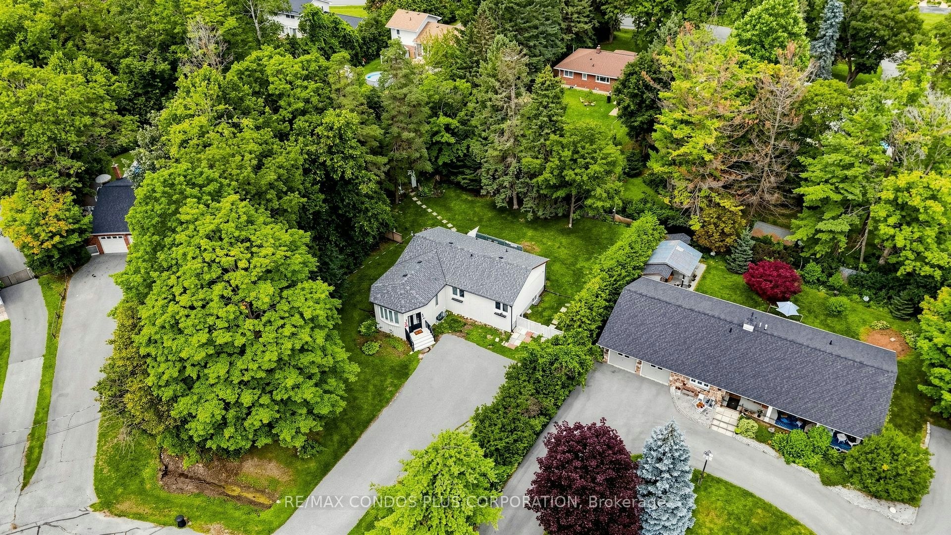 20 Southwood Crescent, Georgina, ON, L0E 1R0