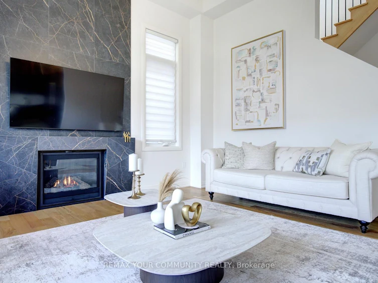 96 Bond Crescent, Richmond Hill, ON, L4E 3K7 - 11