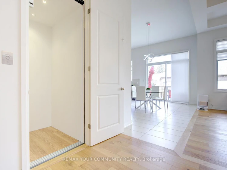 96 Bond Crescent, Richmond Hill, ON, L4E 3K7 - 3