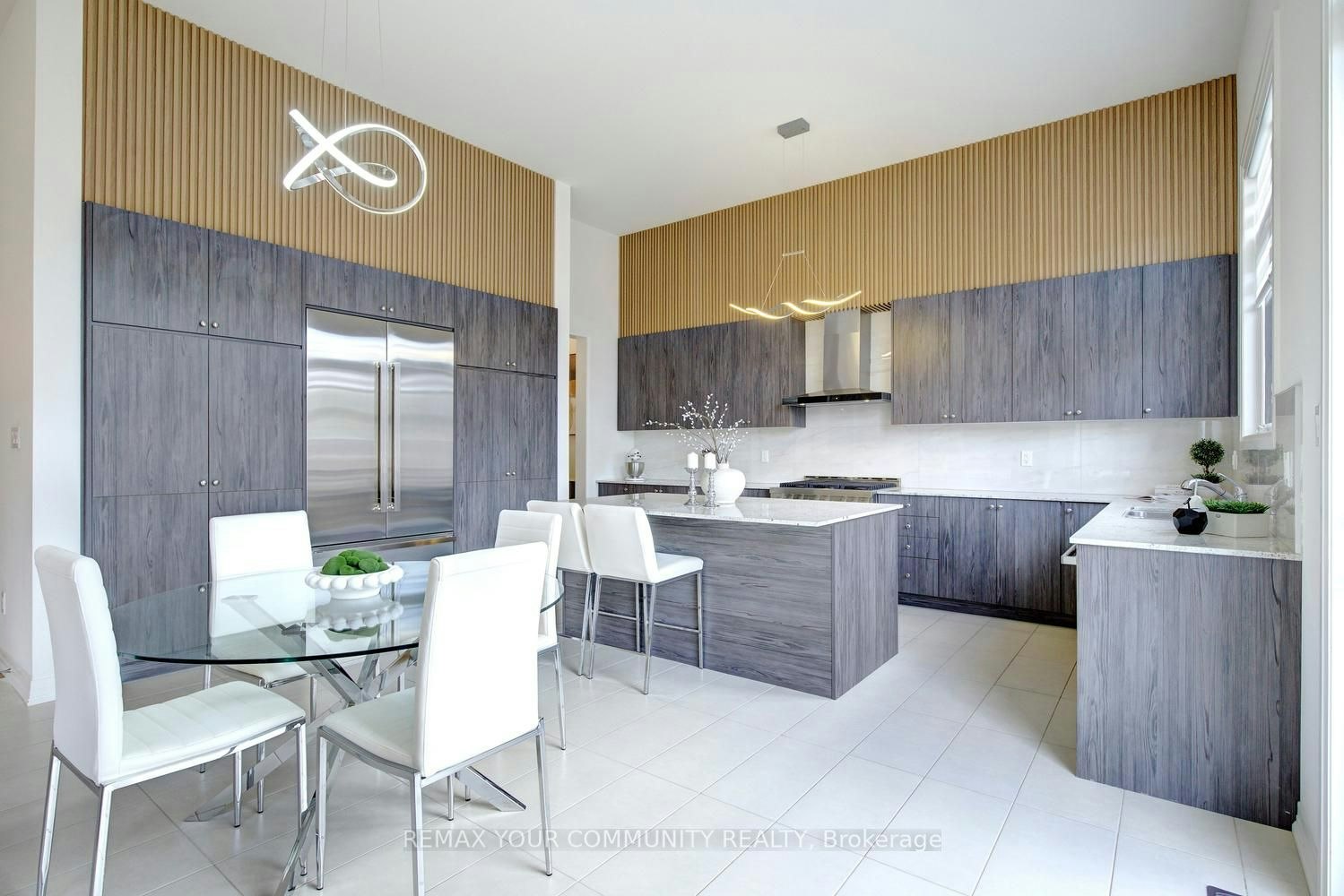 96 Bond Crescent, Richmond Hill, ON, L4E 3K7 - 16