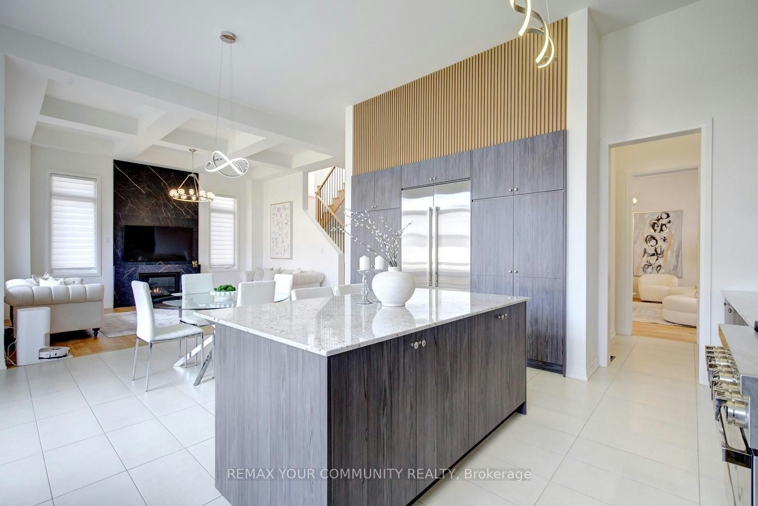 96 Bond Crescent, Richmond Hill, ON, L4E 3K7 - 21