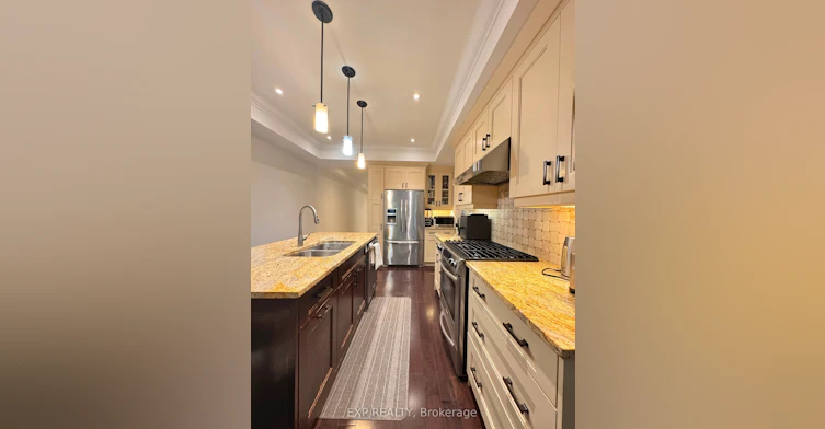 99 Hunt Avenue, Richmond Hill, ON, L4C 4H1 - 3