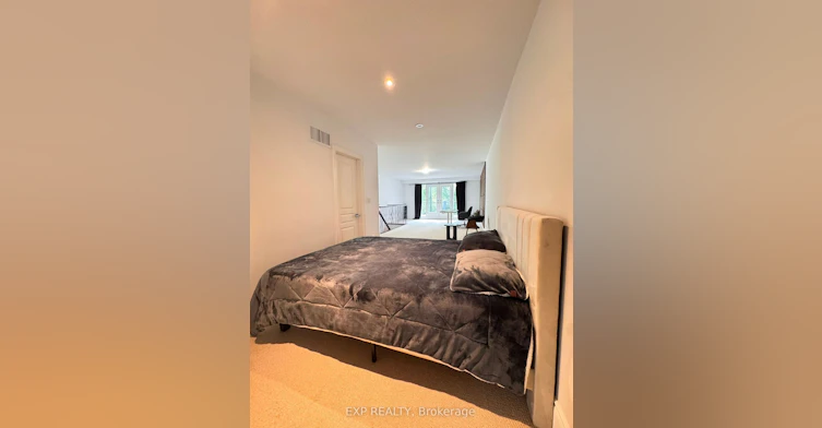 99 Hunt Avenue, Richmond Hill, ON, L4C 4H1 - 10