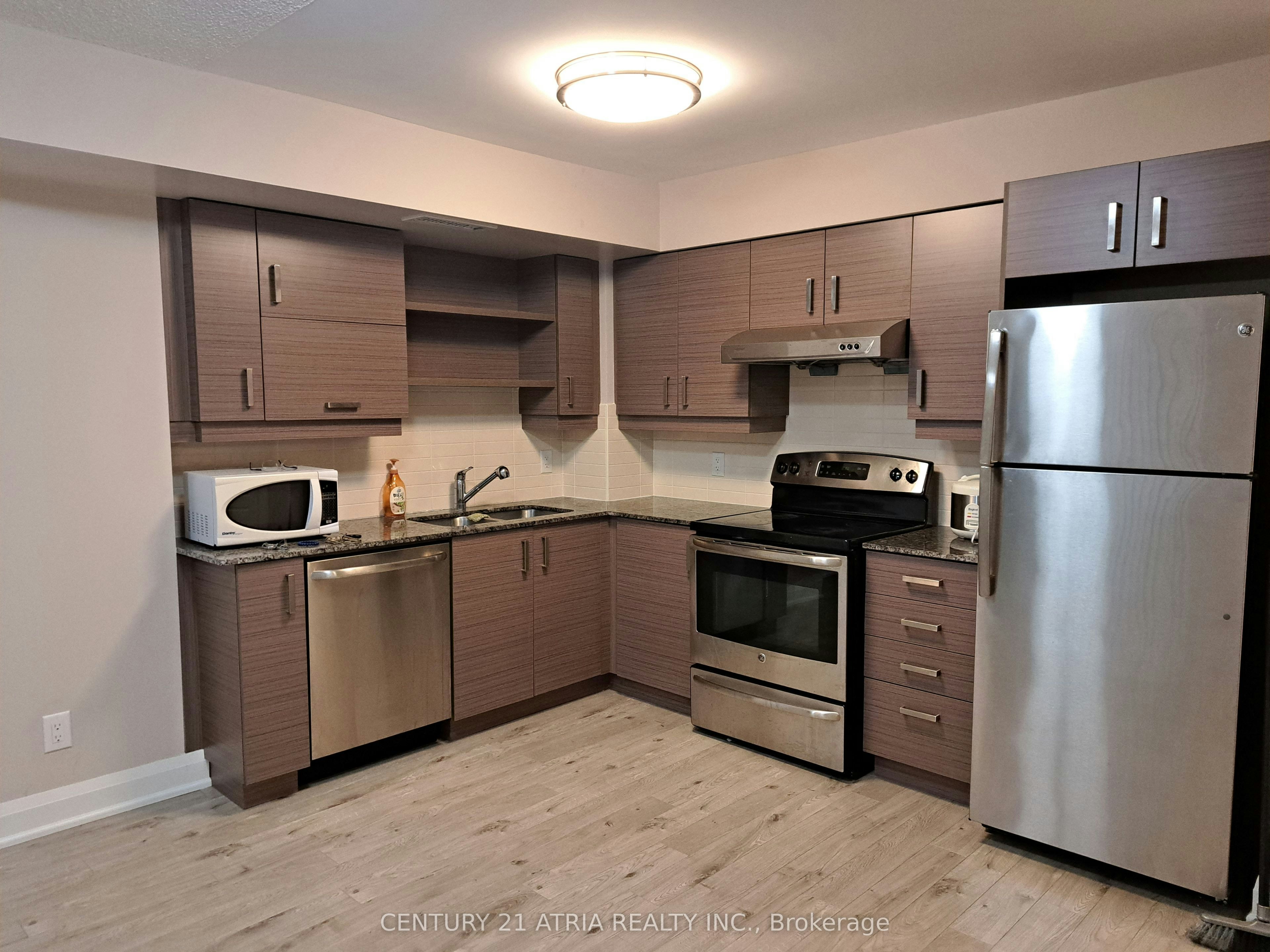517-1 Uptown Drive, Markham, ON, L3R 5C1 - 2