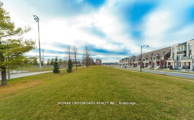 117 William F Bell Parkway, Richmond Hill, ON, L4S 0K7 - 11