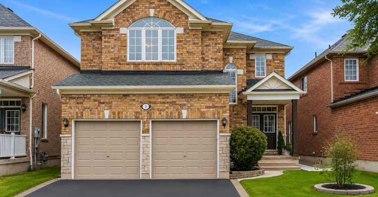 Lower-9 Alyssum Court, Richmond Hill, ON, L4E 4M7