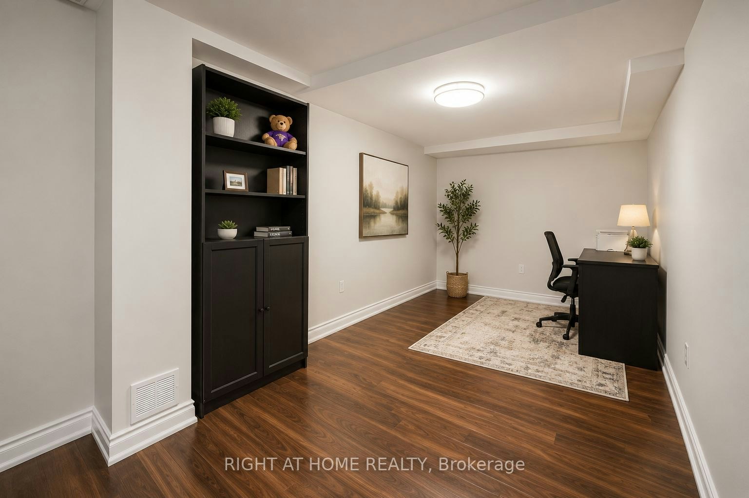 Lower-9 Alyssum Court, Richmond Hill, ON, L4E 4M7 - 3