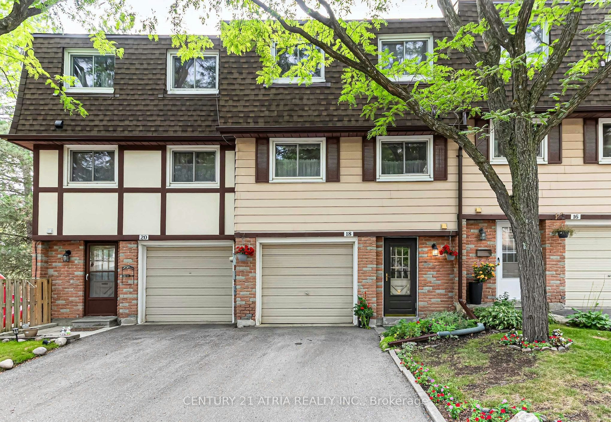 18 Thatchers Mill Way, Markham, ON, L3P 3T3