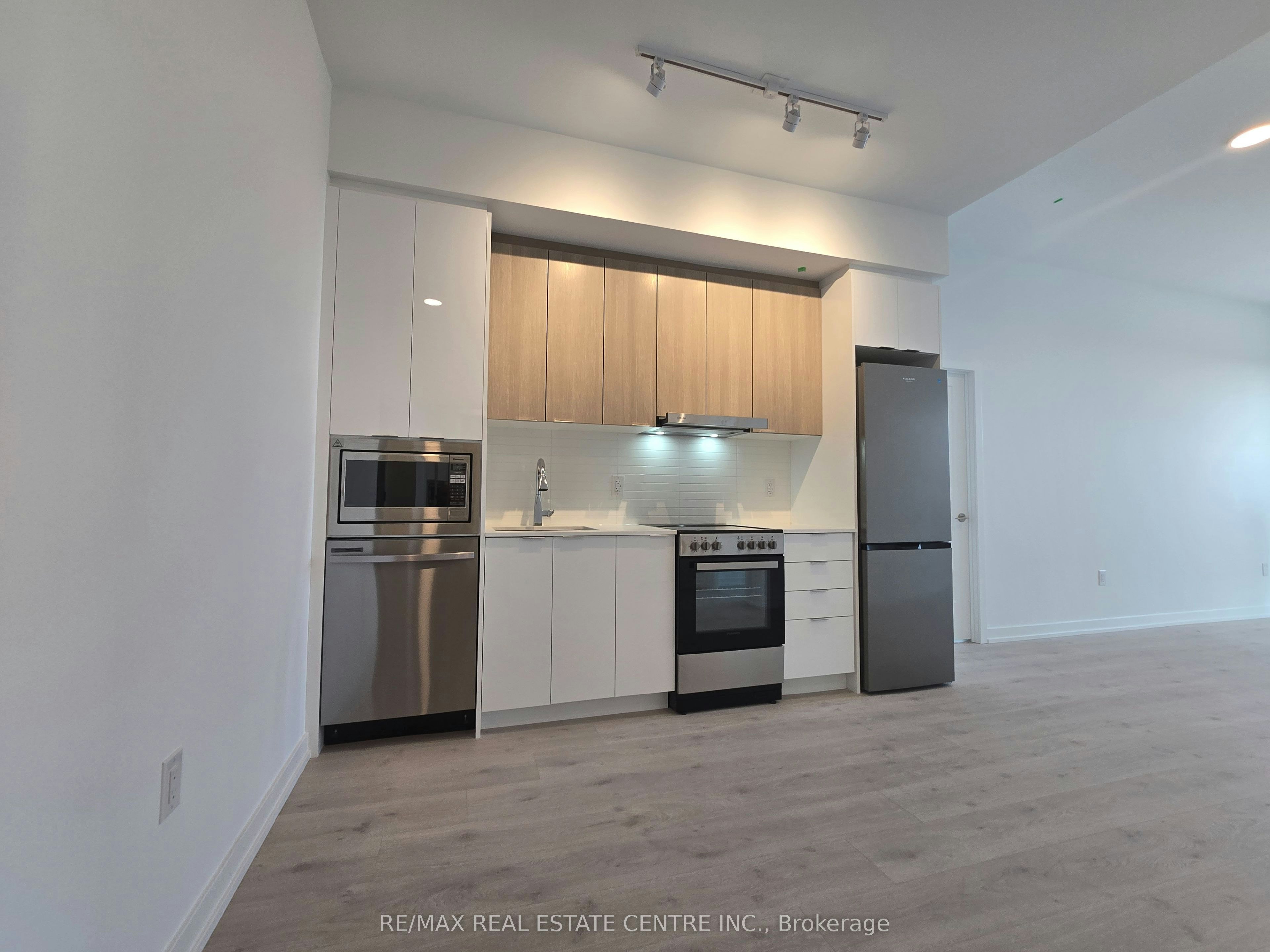PH06-9751 Markham Road, Markham, ON, L6E 0W3 - 16