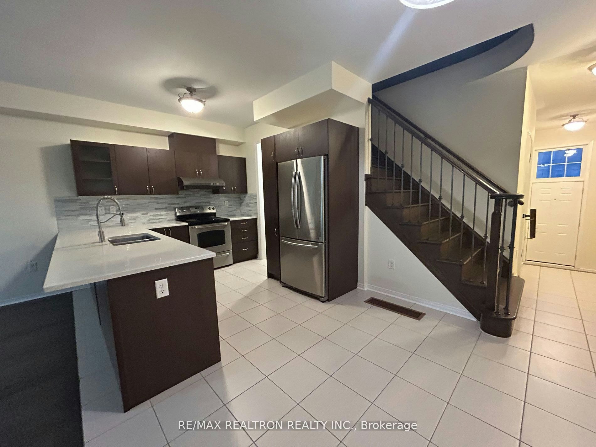 10284 Woodbine Avenue, Markham, ON, L6C 0M3 - 3