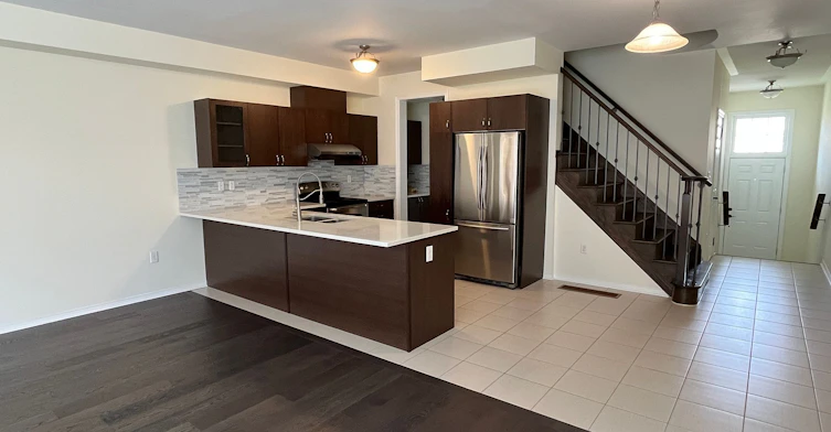 10284 Woodbine Avenue, Markham, ON, L6C 0M3 - 2