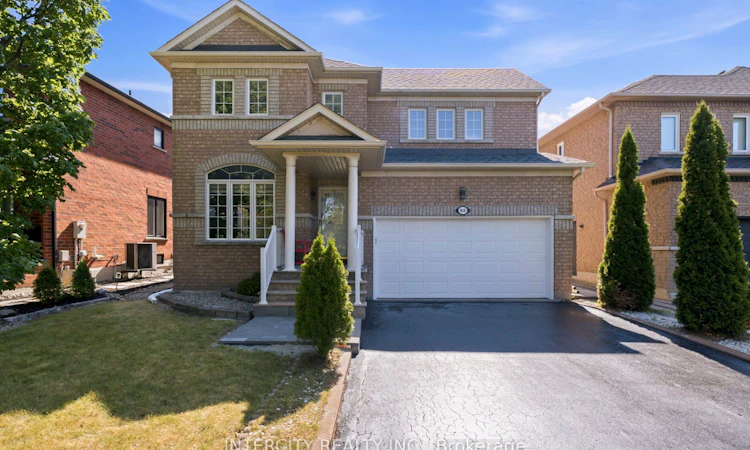 93 Chalone Crescent