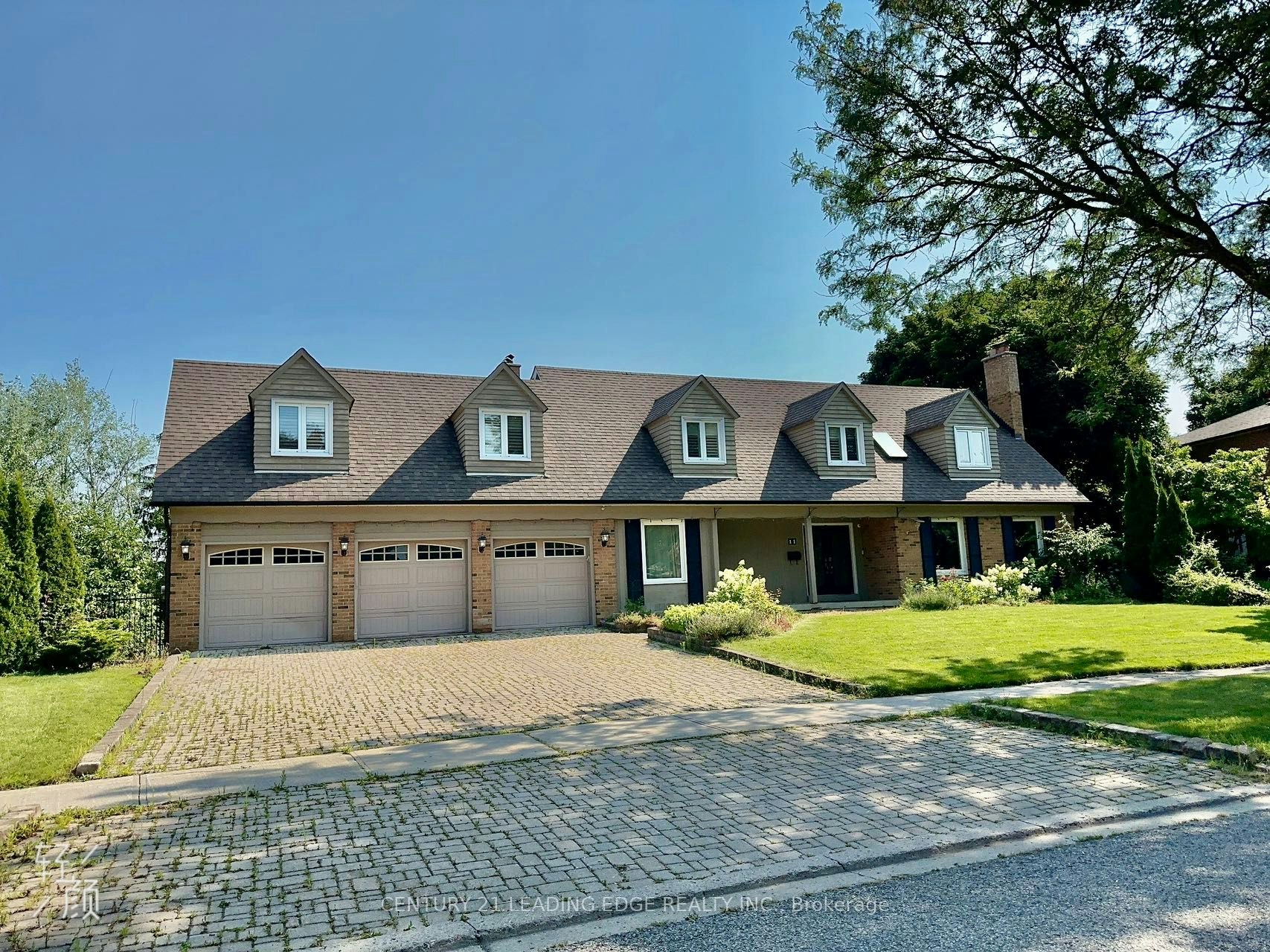 11 Rae Crescent, Markham, ON, L3R 2X8