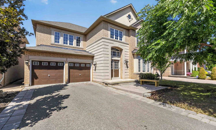 41 Foresta Drive