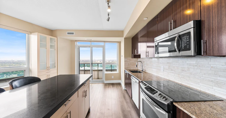PH301-7171 Yonge Street, Vaughan, ON, L3T 0C5 - 9