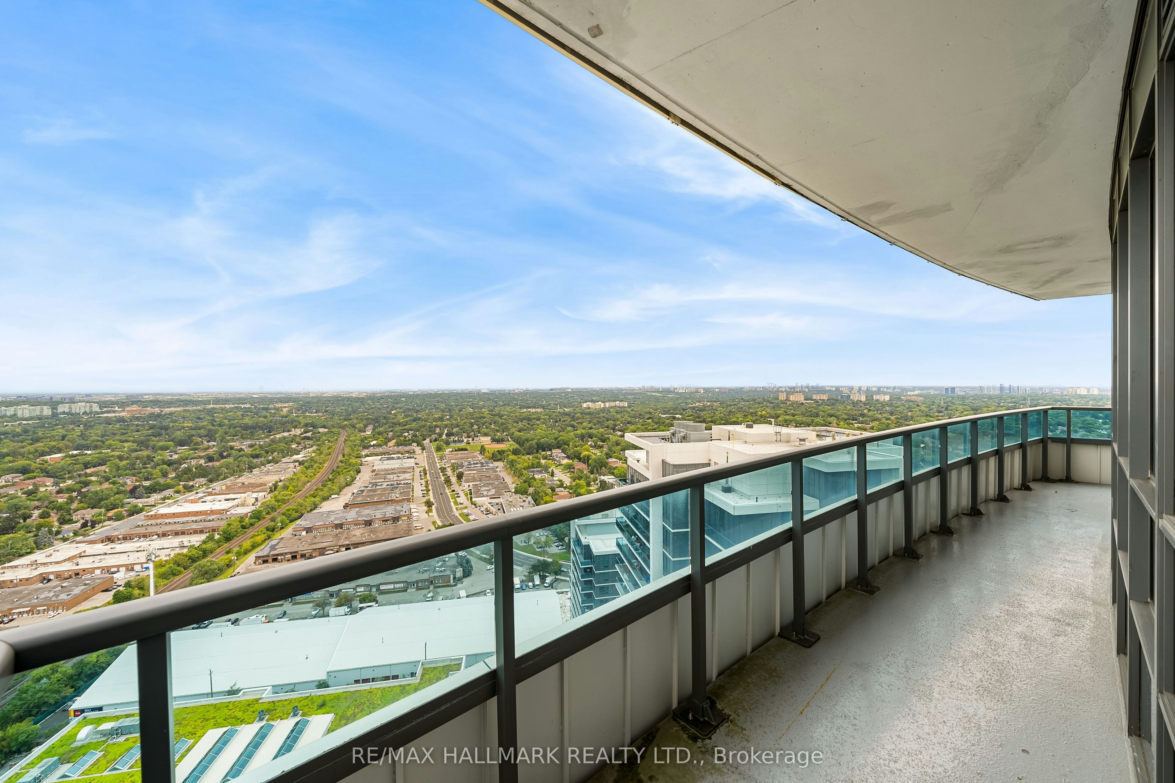 PH301-7171 Yonge Street, Vaughan, ON, L3T 0C5 - 17