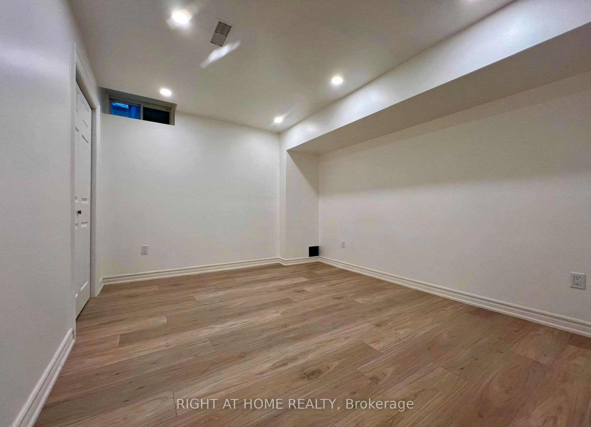 99 Ascalon Drive, Vaughan, ON, L6A 0M4 - 10