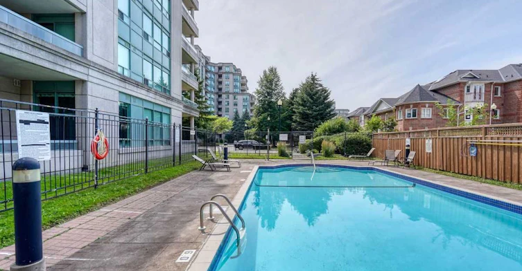 Ph101-5 Emerald Lane, Vaughan, ON, L4J 8P7 - 32
