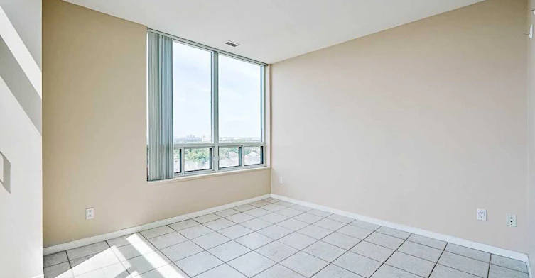 Ph101-5 Emerald Lane, Vaughan, ON, L4J 8P7 - 15