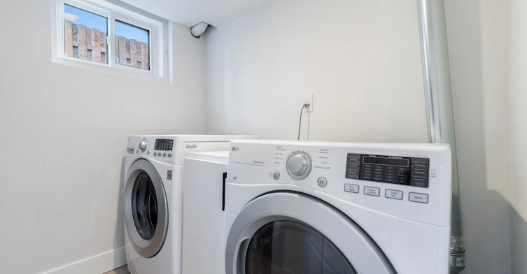 Basemnt-112 Walter Avenue, Newmarket, ON, L3Y 2T6 - 14