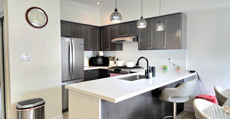 37 Luisa Street, Bradford West Gwillimbury, ON, L3Z 0P2 - 8