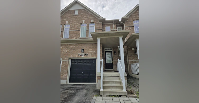 37 Luisa Street, Bradford West Gwillimbury, ON, L3Z 0P2 - 3