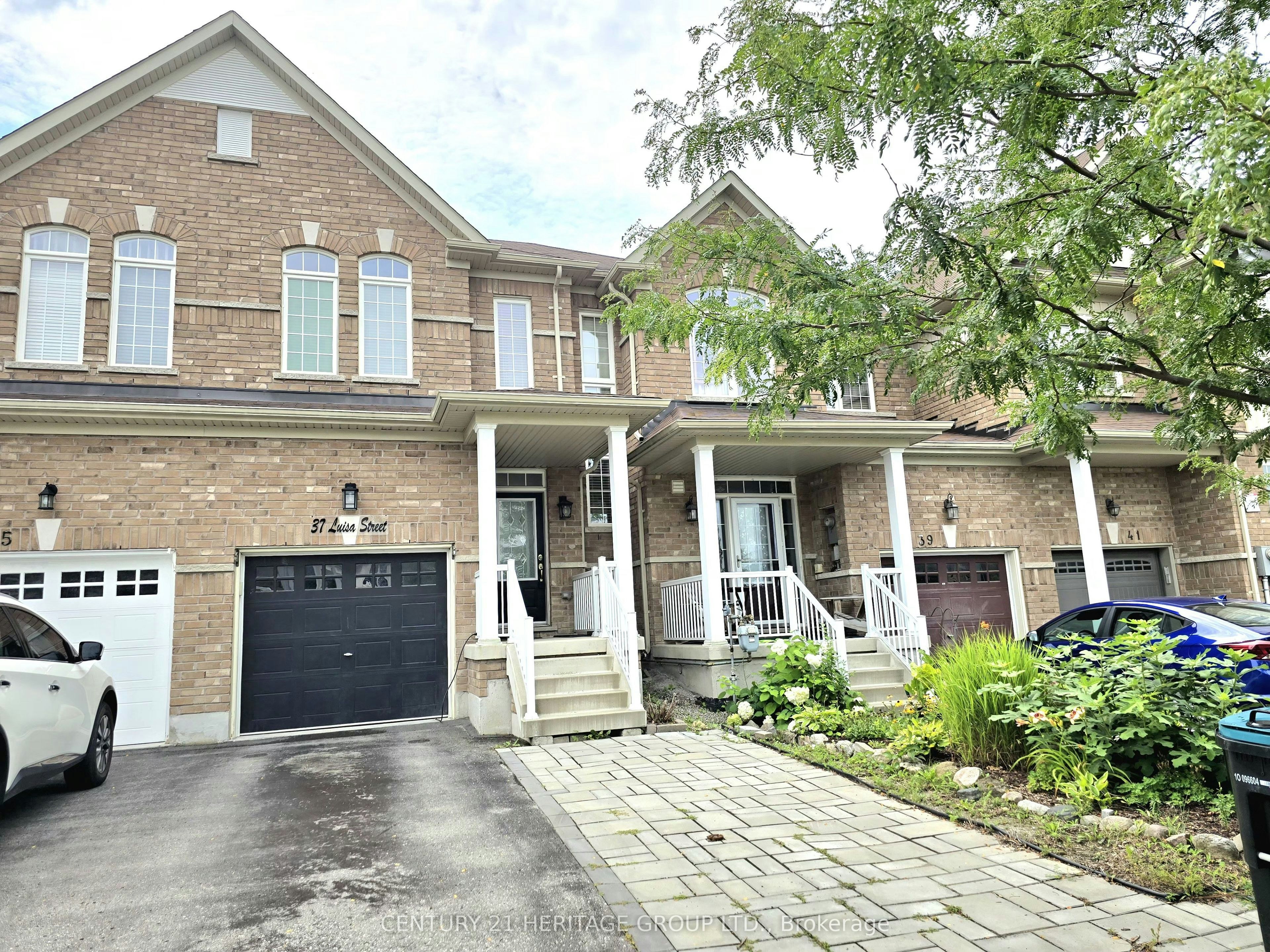 37 Luisa Street, Bradford West Gwillimbury, ON, L3Z 0P2
