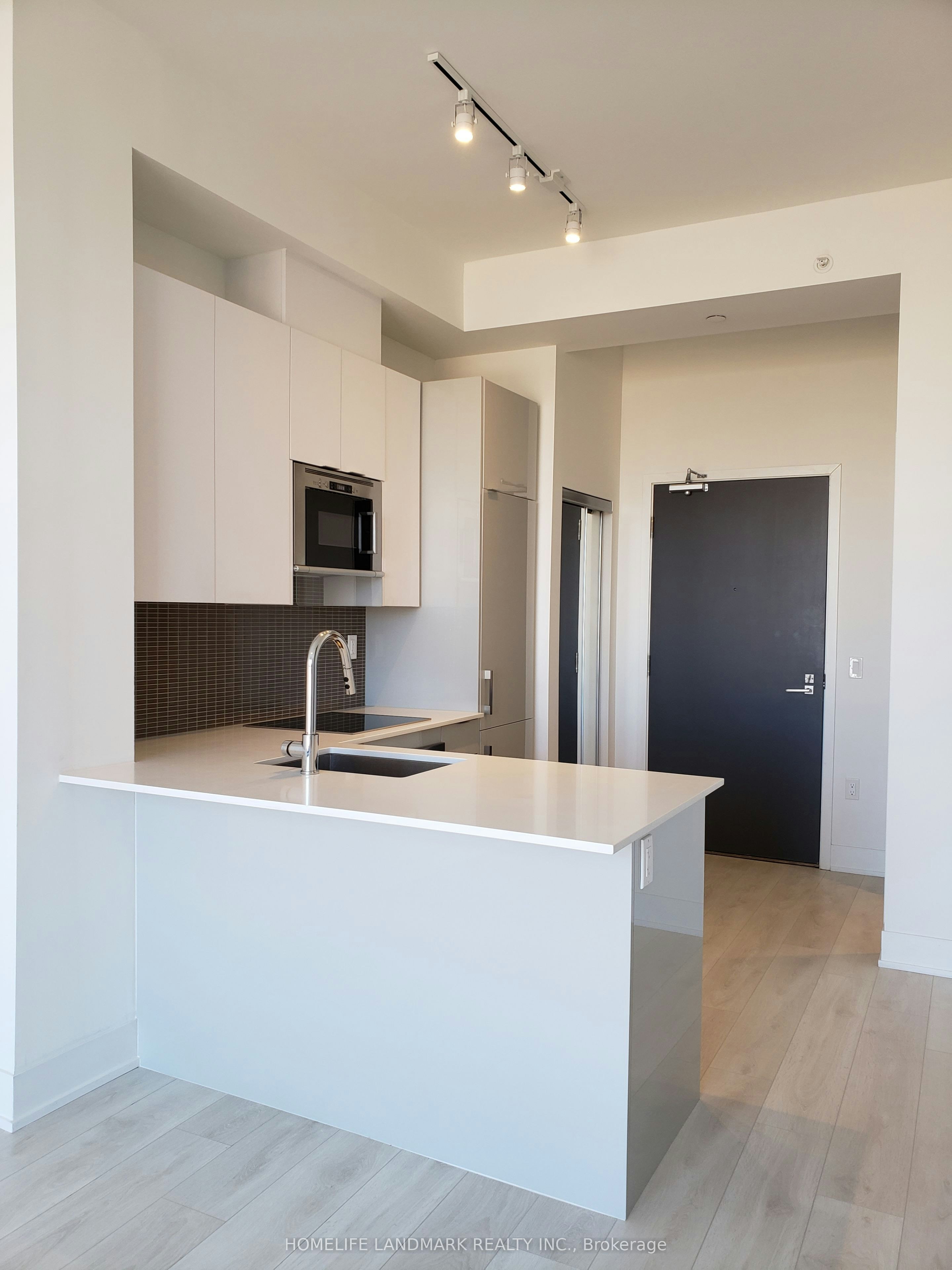 213-2916 Highway 7 West Road, Vaughan, ON, L4R 0K6 - 8