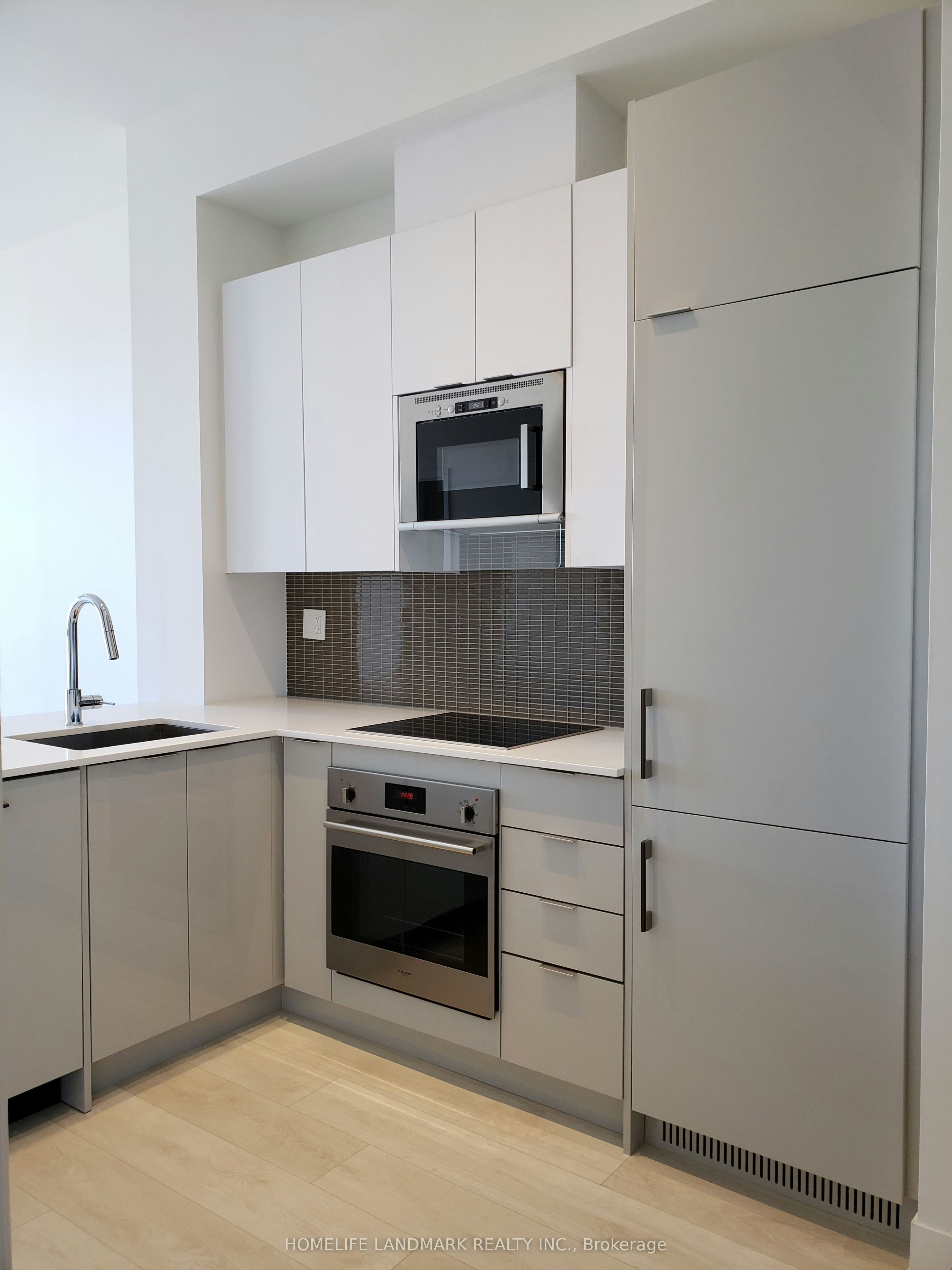 213-2916 Highway 7 West Road, Vaughan, ON, L4R 0K6 - 7