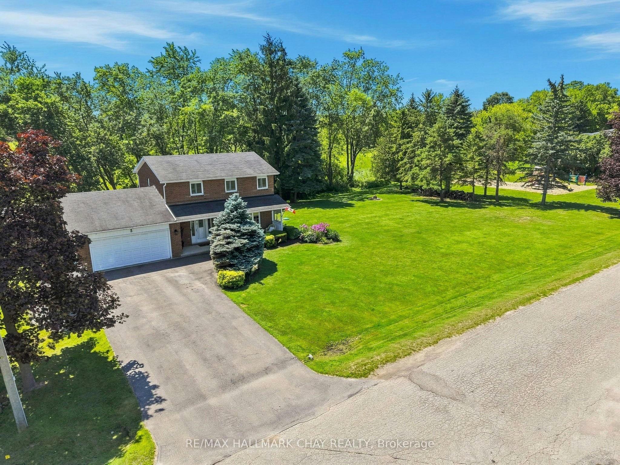 3 John Street, Adjala-Tosorontio, ON, L0G 1L0