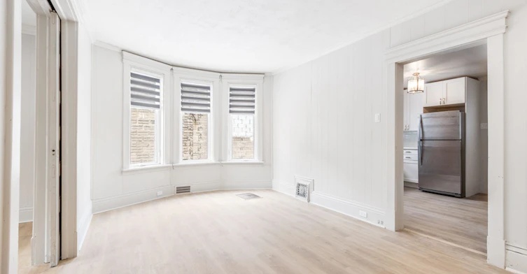 Main Floor-443 Ontario Street, Newmarket, ON, L3Y 2K6 - 11