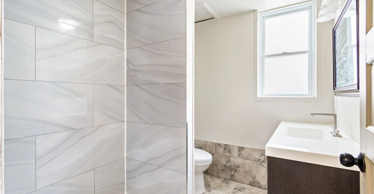 Main Floor-443 Ontario Street, Newmarket, ON, L3Y 2K6 - 20