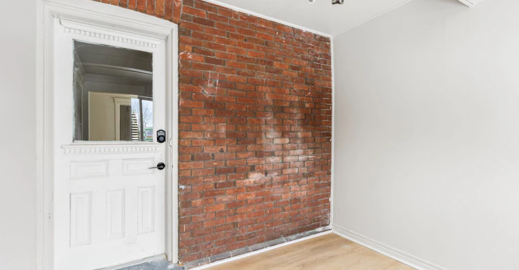 Main Floor-443 Ontario Street, Newmarket, ON, L3Y 2K6 - 8