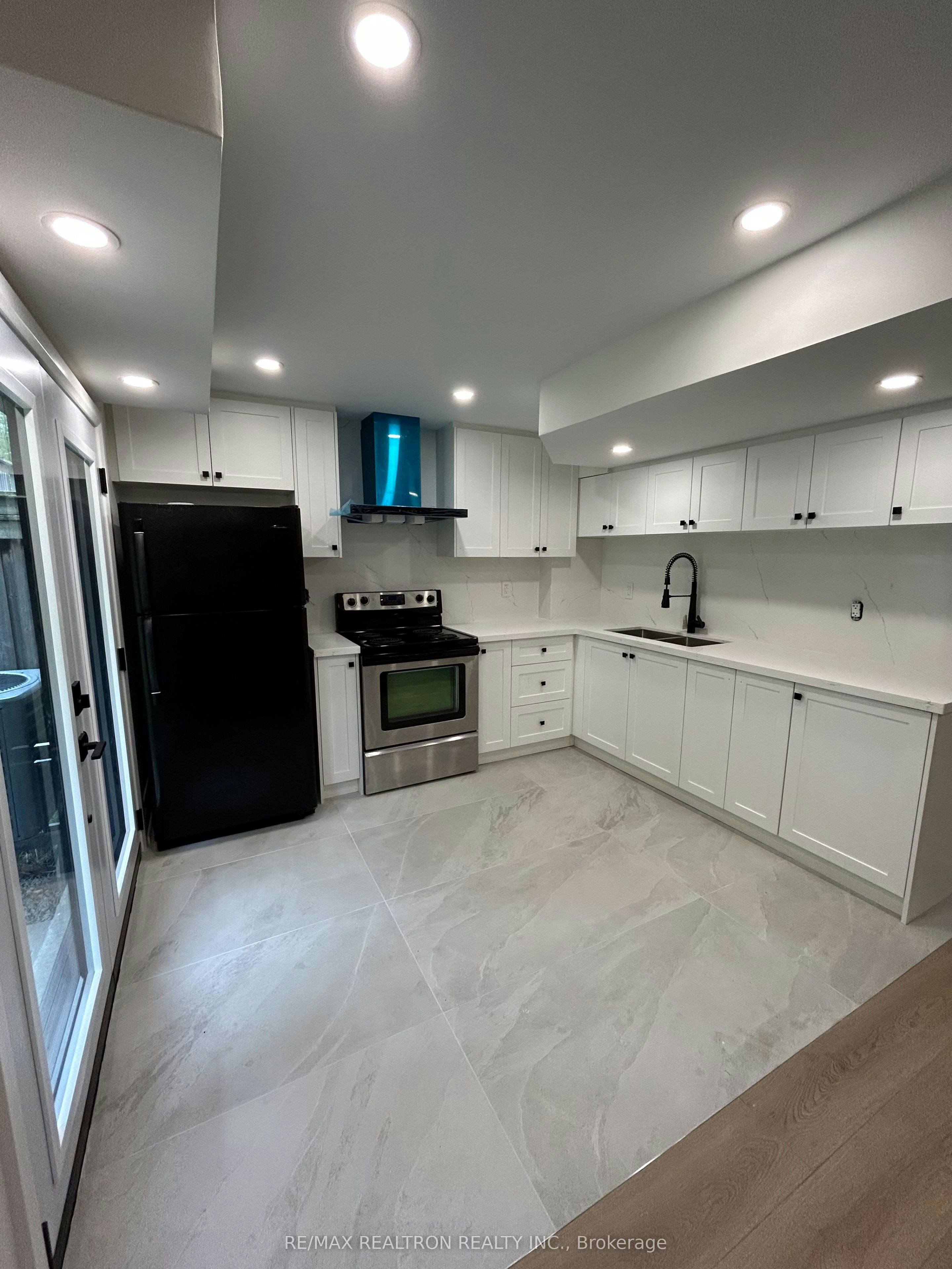 155 Smoothwater Terrace, Markham, ON, L6B 0M9
