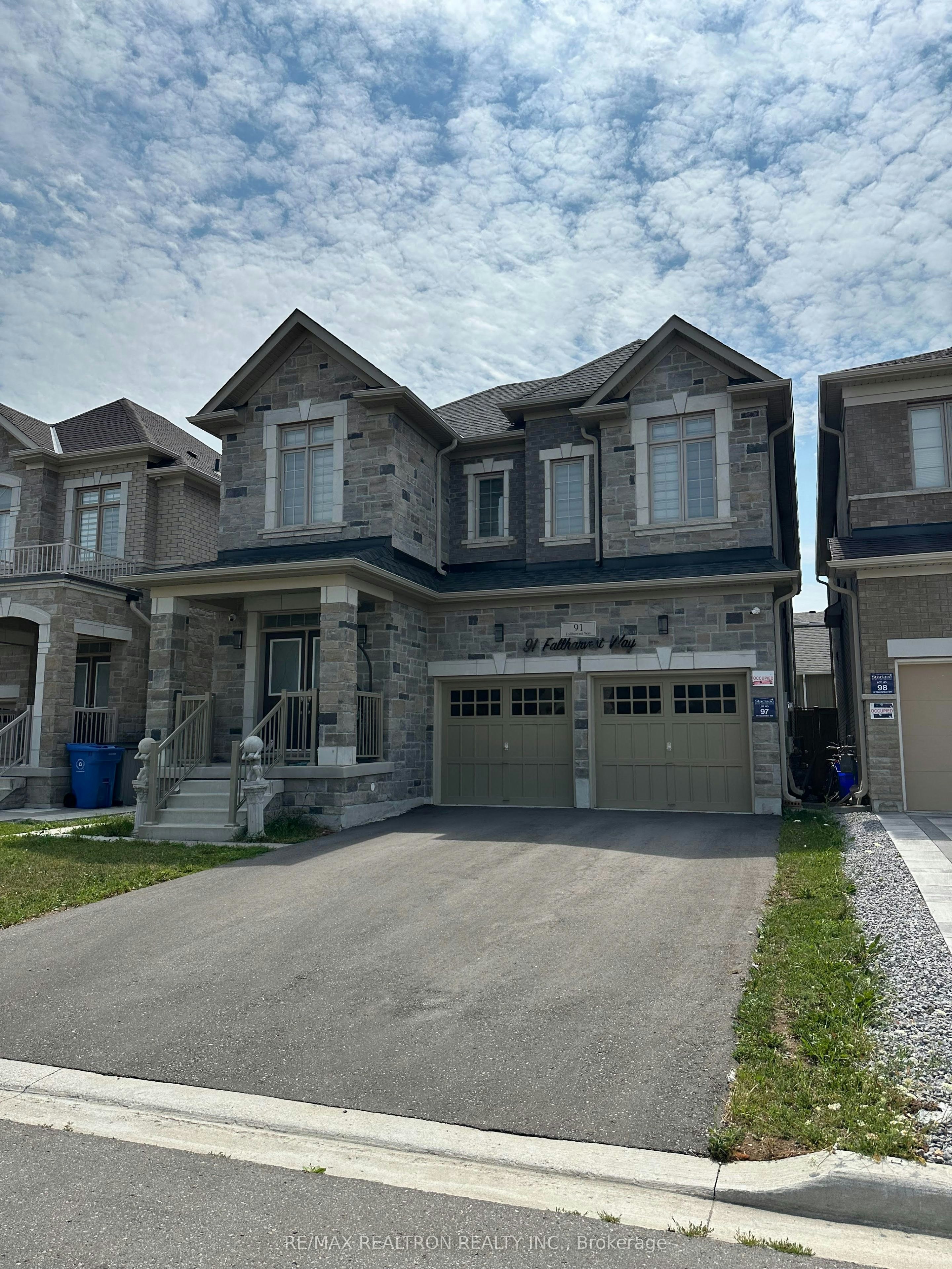 BSMT-91 Fallharvest Way, Whitchurch-Stouffville, ON, L4A 4W4