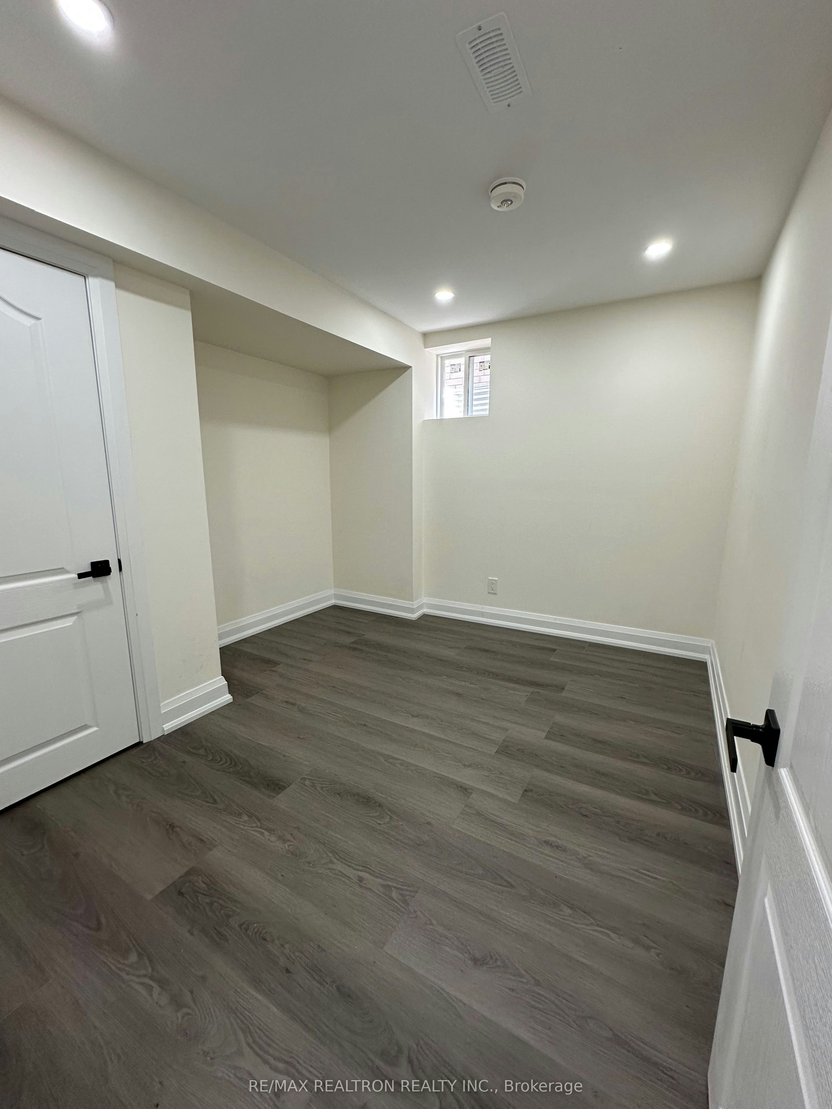 BSMT-91 Fallharvest Way, Whitchurch-Stouffville, ON, L4A 4W4 - 6