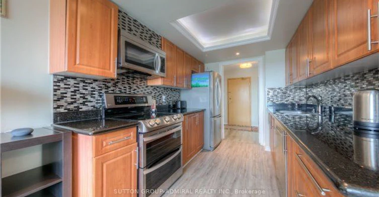 813-7805 Bayview Avenue, Markham, ON, L3T 4A3 - 3