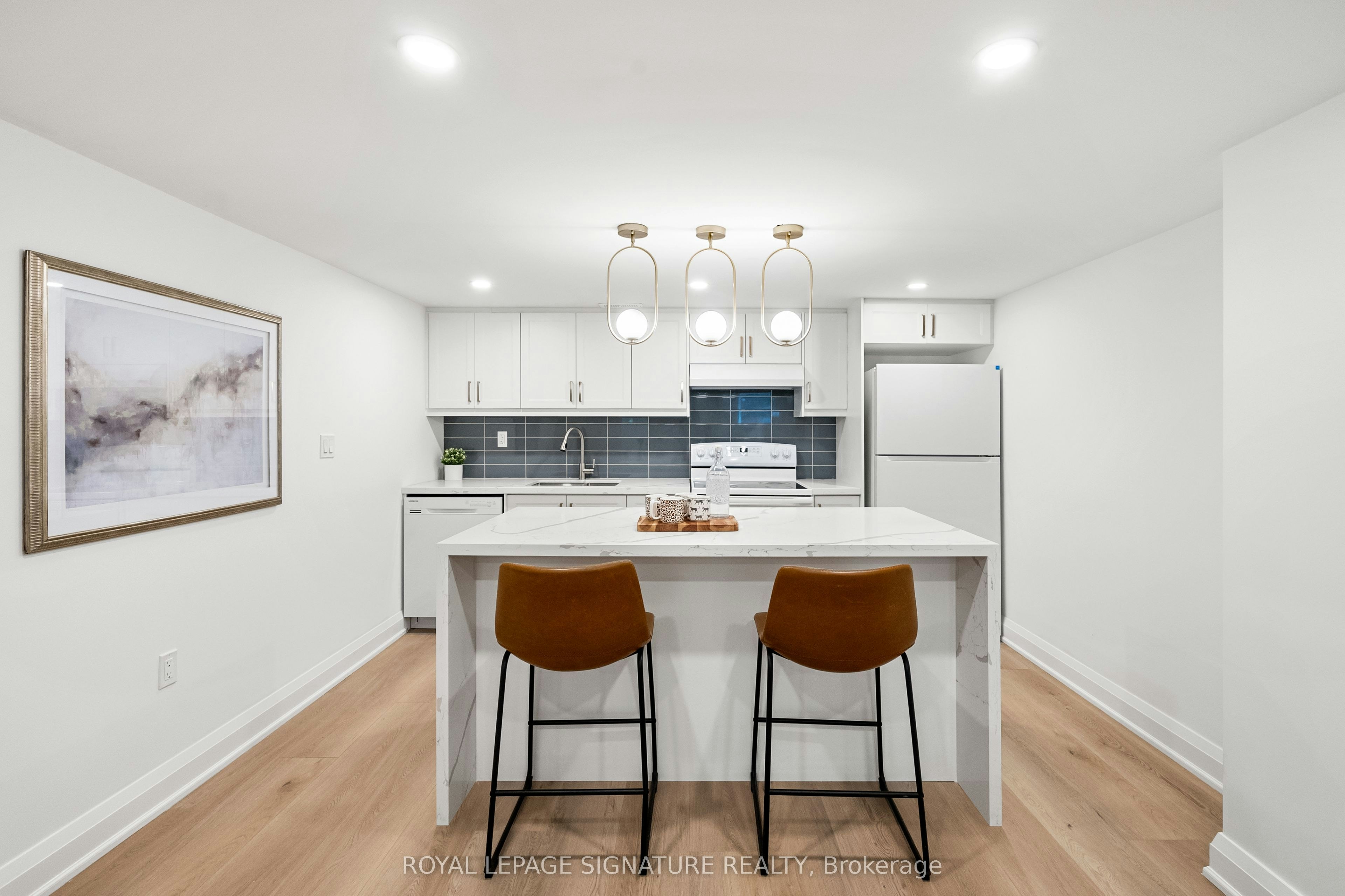 Lower-247 Kathryn Crescent, Newmarket, ON, L3Y 1L9 - 7