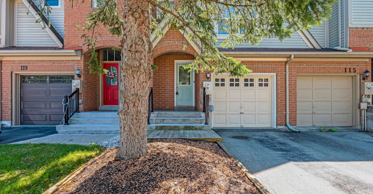 117 Mugford Road, Aurora, ON, L4G 7J5